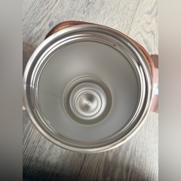 Post Malone x Stanley Quencher H2.0 FlowState Tumbler with Quencher Pouch Belt - Picture 15 of 16